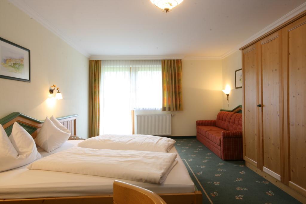 Alpenhotel Neuwirt Schladming Exterior photo